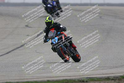 media/Nov-29-2025-TrackDaz (Sat) [[10ae2d9bce]]/B Group/Session 3 (Outside Grapevine)/